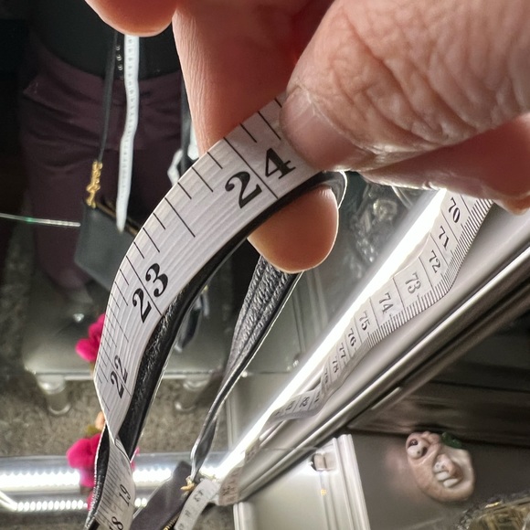 Tory Burch crossbody bag with zipper - Picture 14 of 14